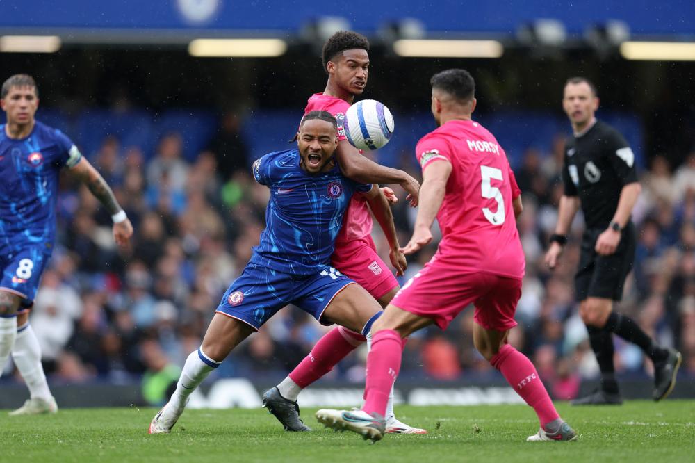 切尔西之间 切尔西之间